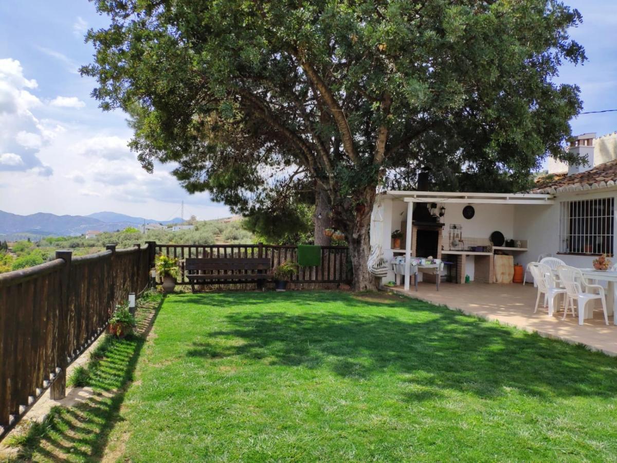 Casa Molina Villa อัลเกาซิน ภายนอก รูปภาพ